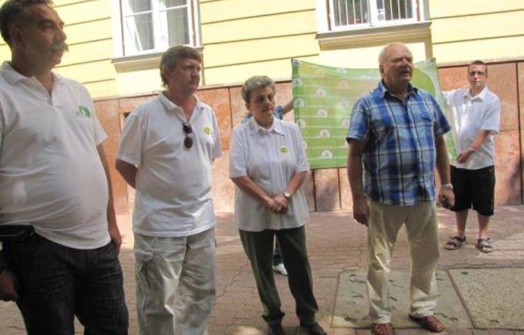 Bemutatta az LMP B.-A.-Z. megyei listavezetőit