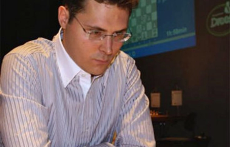 Lékót sakkban tartották Németországban