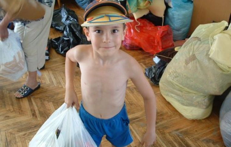 Osztják az adományokat Felsőzsolcán