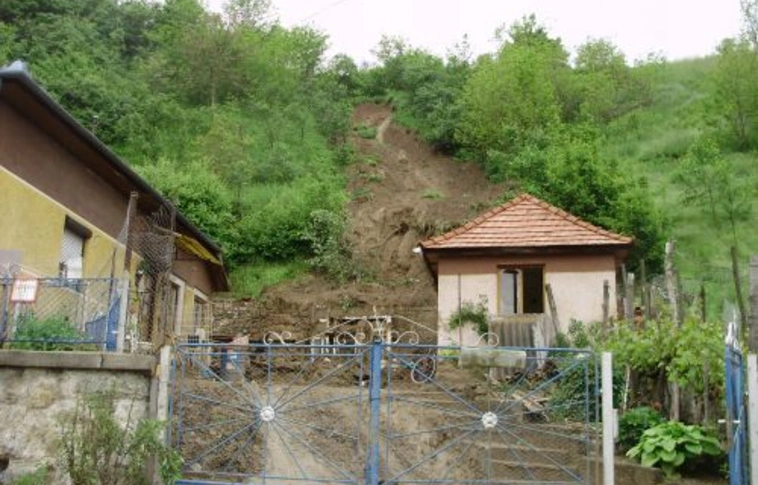 Veszélyes földcsuszamlások Borsodban