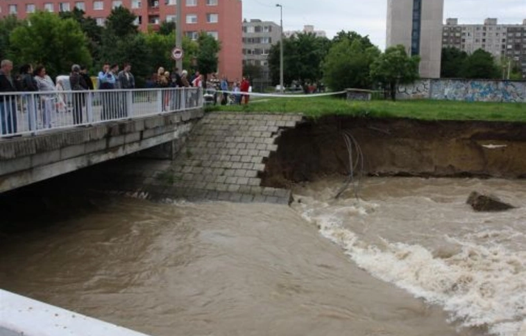 Cégek, magánszemélyek is segíthetnek a miskolci árvíz károsultjain 