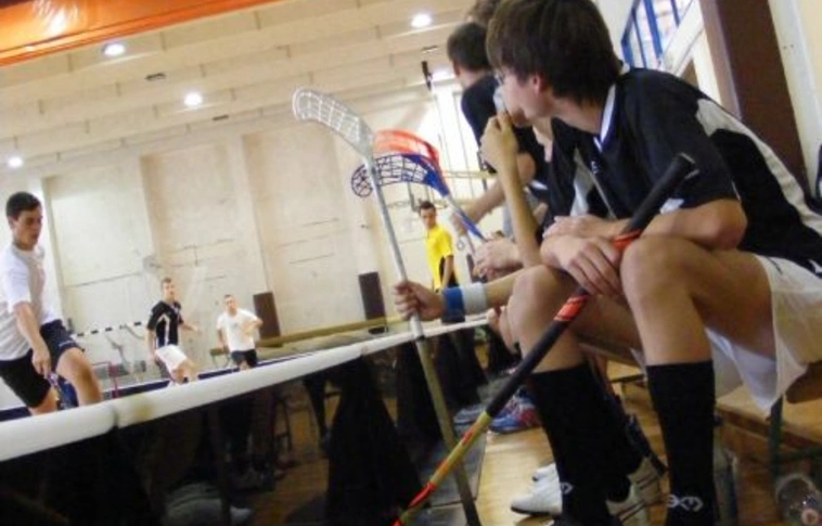 Két győzelem, egy vereség a floorballosok hétvégi mérlege