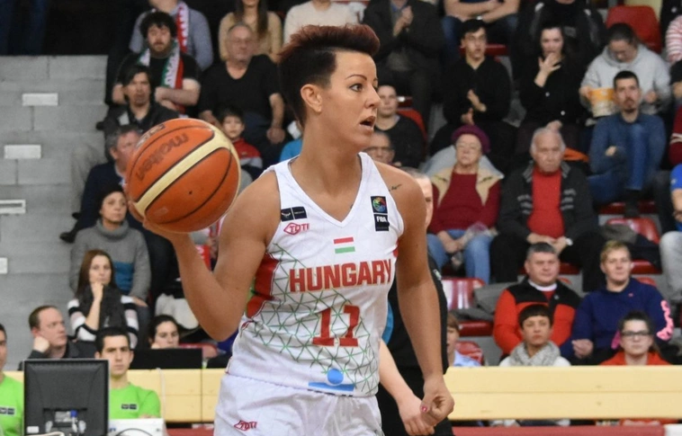 Medgyessy Dóra az Aluinvent DVTK játékosa