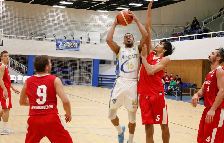 Nagyot meccselt a nagy múltú Honvéddal a MEAFC-Miskolc