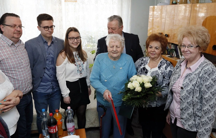 Boldog születésnapot - a 90 éves Pók Józsefnét köszöntötték!