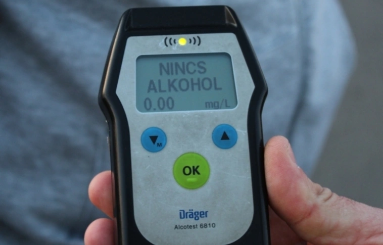 Tizenöt ittas sofőrt kapcsoltak le a rendőrök