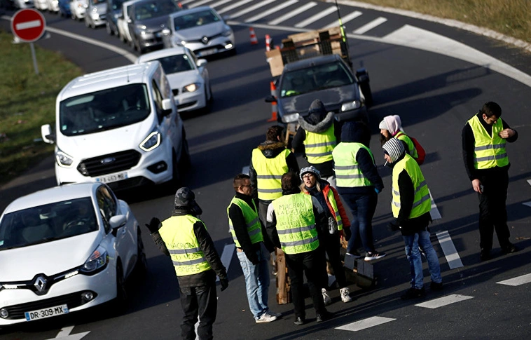 Újabb úttorlaszok és előállítások Belgiumban