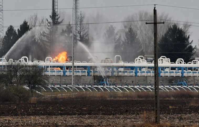 Eloltották a lángokat a hajdúszoboszlói gáztárolónál