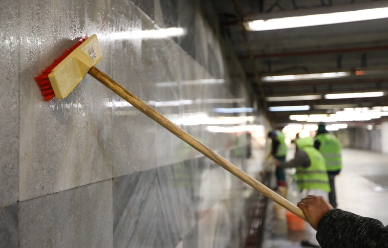 Ütem szerint halad a MÁV aluljáró-takarítási programja