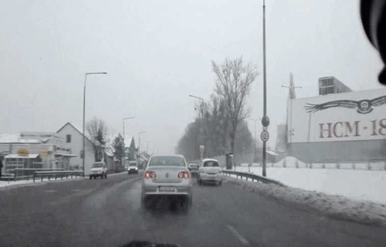 Több megyében is télies útviszonyok nehezítik a közlekedést