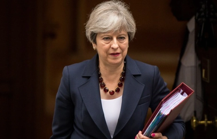 Bizalmi szavazást kezdeményezett Theresa May ellen a Konzervatív Párt