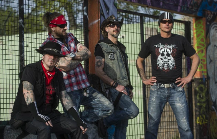 Ganxsta Zoli csapata az eredeti felállással érkezik - 25 év után újra az Adyban a Sex Action! (Videóval)