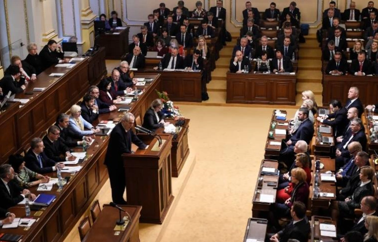 Csehország is kiáll Magyarország mellett