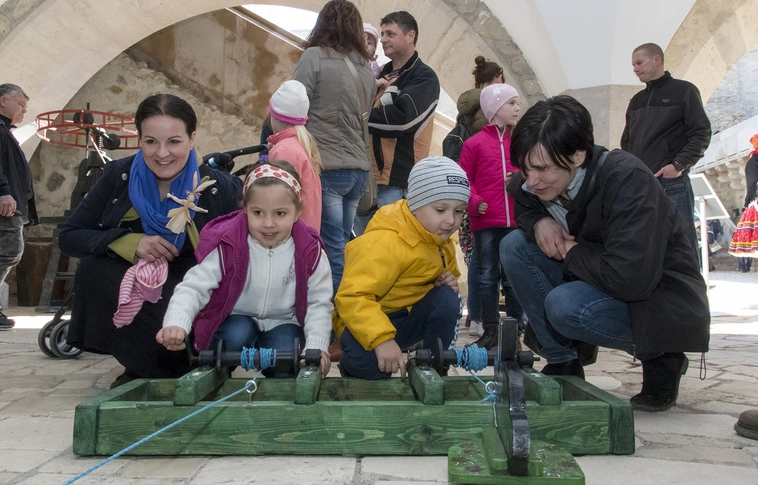 Családbarát munkahely címet nyert a Miskolci Kulturális Központ Nonprofit Kft.