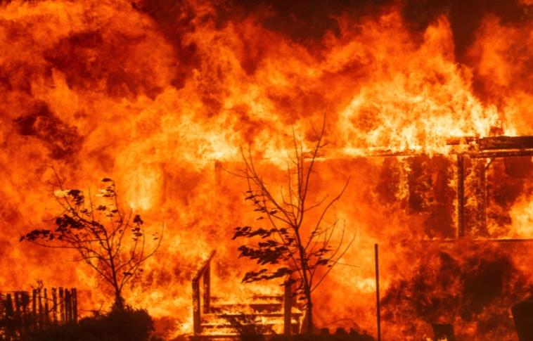 Az űrből is látszik a földi pokol – ezt a NASA felvételei is megerősítik