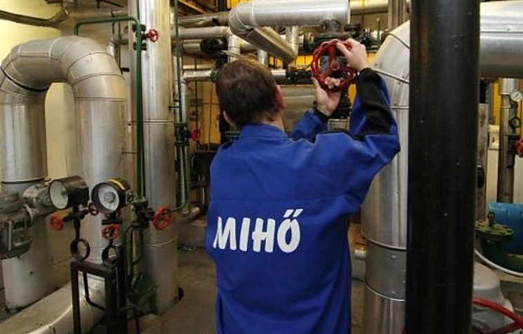 Éjszakai hibaelhárítás a belvárosi távhőrendszeren, szünetel a melegvíz-ellátás