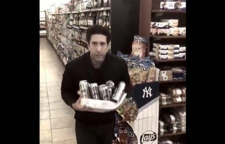 Bolti lopással gyanúsították, így reagált a Jóbarátok sztárja