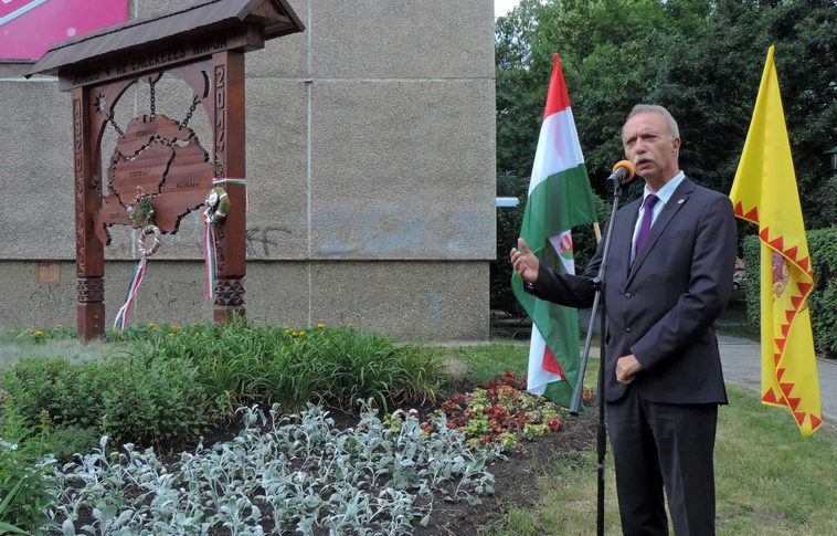 „Közös emlékezés múltunkra, összetartozásunkra" (Képgalériával!)