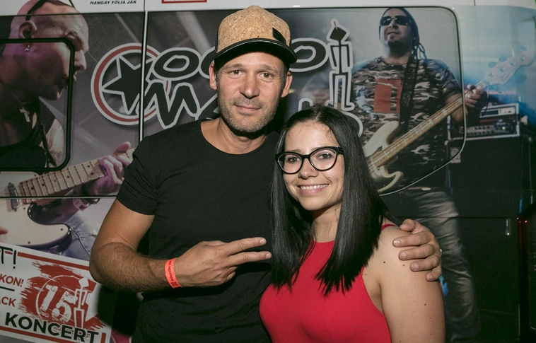 "Itt igazán el lehet lazulni...!"– Ocho Macho koncert a fonón