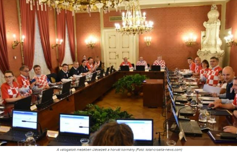 Válogatott mezben ülésezett a horvát kormány
