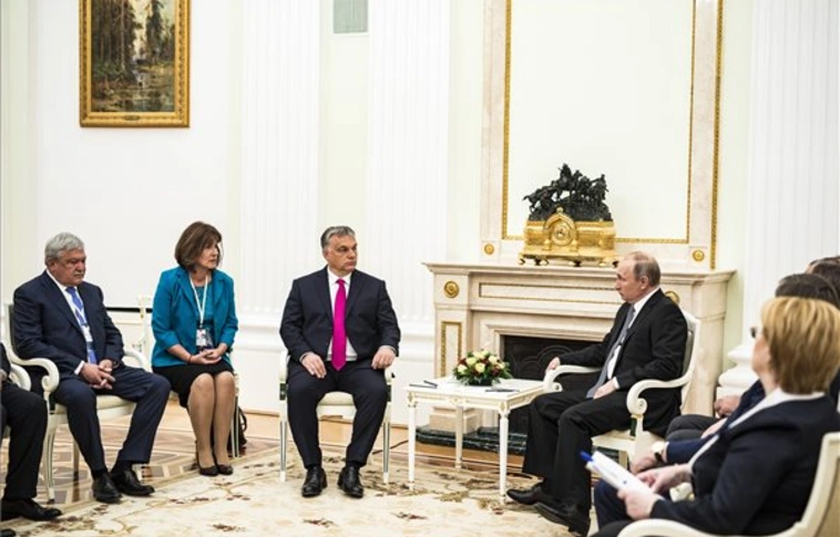 Orbán Viktor Vlagyimir Putyinnal tárgyalt Moszkvában
