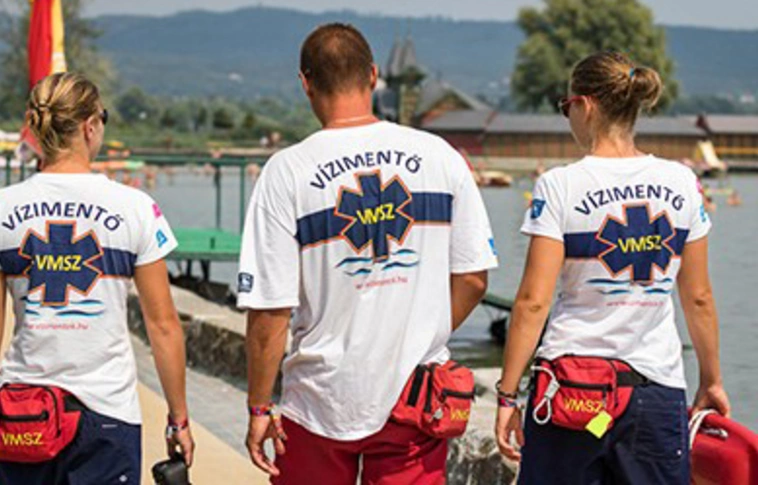 Évente ezreket mentenek ki tavainkból, folyóinkból a vízimentők
