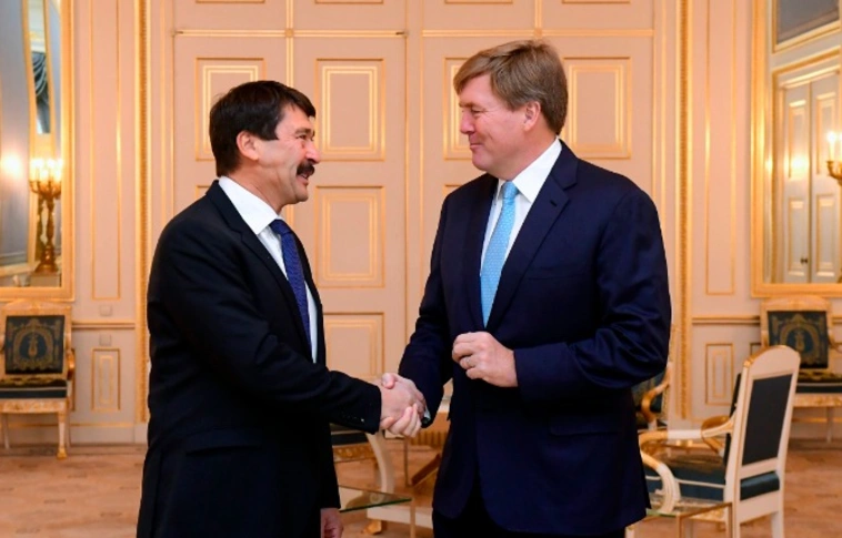 A holland királlyal találkozott Áder János