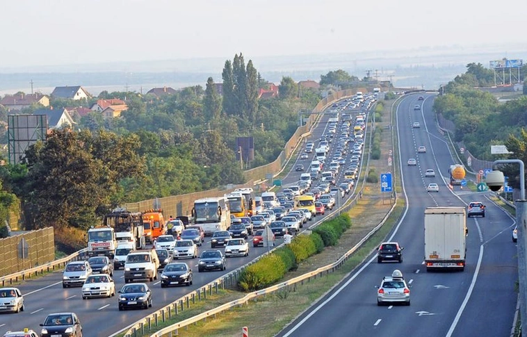 Magyarország úthálózata folyamatosan bővül és megújul