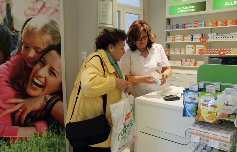 Hálózatokba tömörülnek a patikák