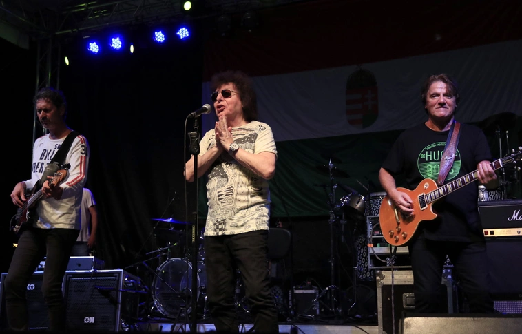 "Sosem szakadtam el a várostól..." – Demjén Ferenc koncert a Szent István téren