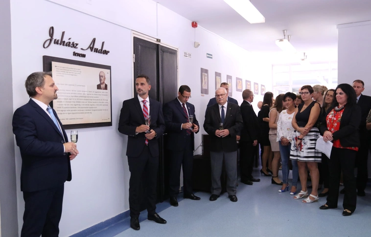 "Juhász Andor egy legendás alakja volt a magyar bíróságoknak" – Mától terem és emléktábla őrzi a nevét