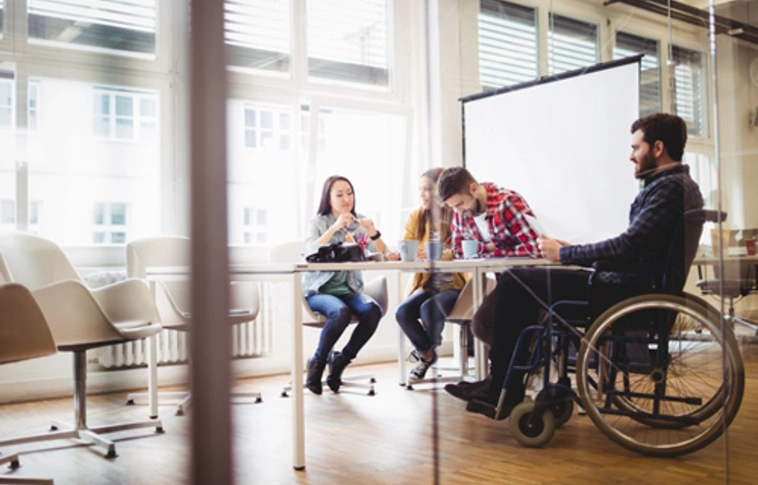 42 milliárd forinttal támogatják a megváltozott munkaképességűek foglalkoztatását