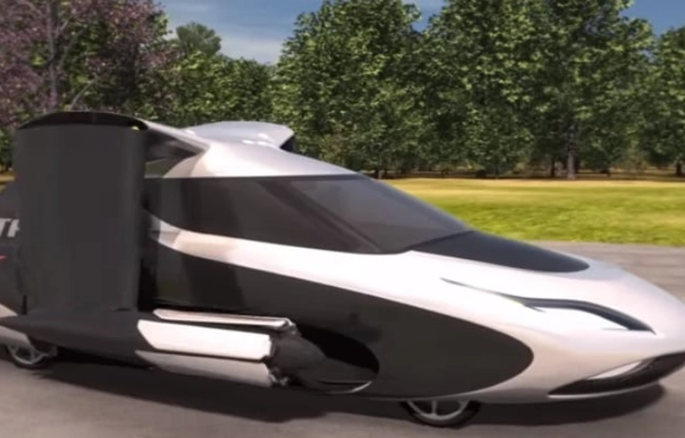 Ez nem a Vissza a jövőbe! Megvásárolható a világ első repülő autója