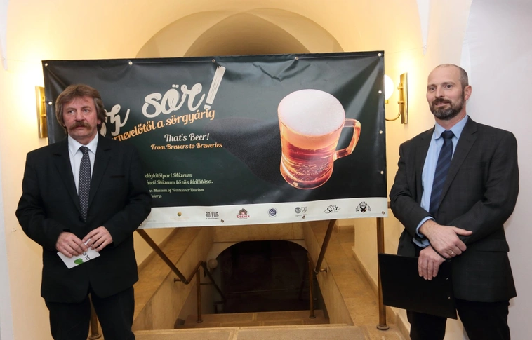 Miskolcra érkezett az „Ez sör! – A sernevelőtől a sörgyárig” vándorkiállítás (Képgalériával!)