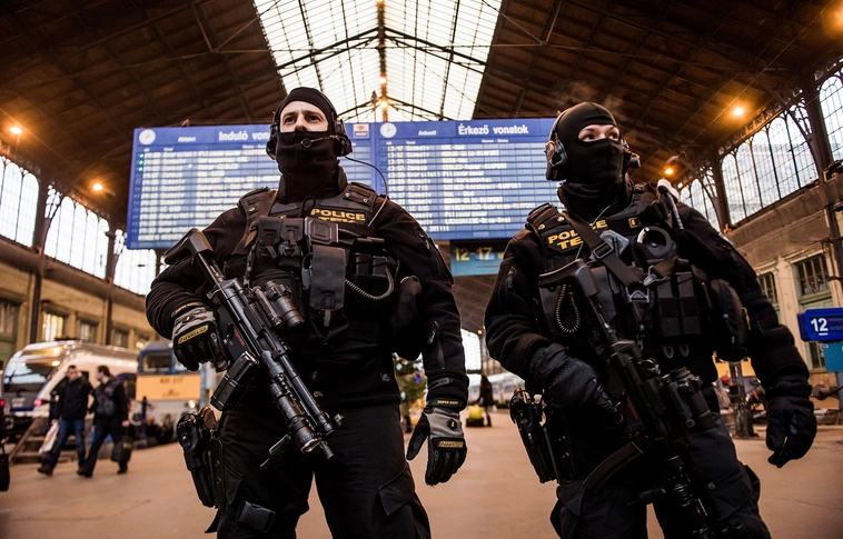 Terrortámadásra készültek Svédországban