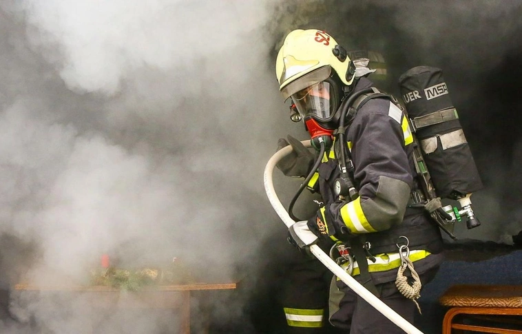 Kigyulladt egy garázs Miskolcon