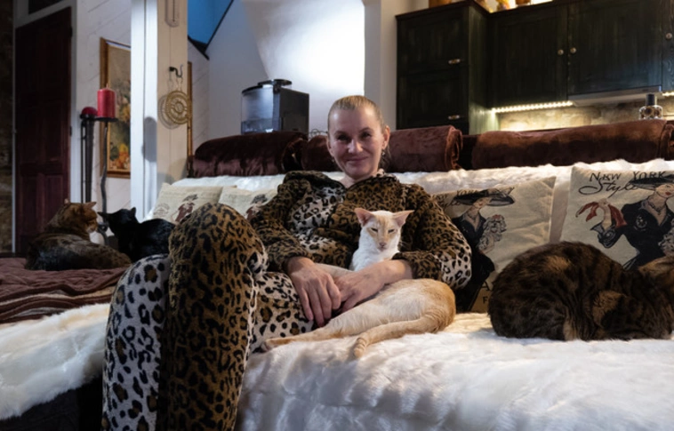 14 vadmacskát tart otthon egy prágai nő