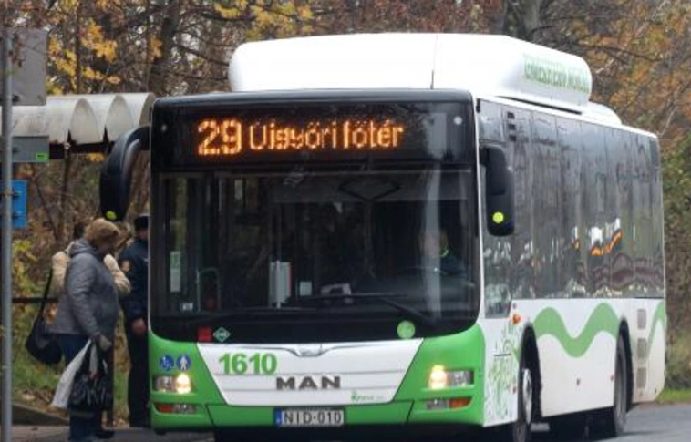 Szakaszosan változik a 29-es és 90-es autóbusz közlekedése