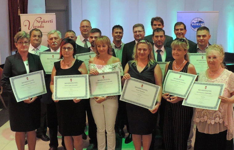 Mestervizsga-bizottsági elnököket neveztek ki a kamaránál (Képgalériával!)