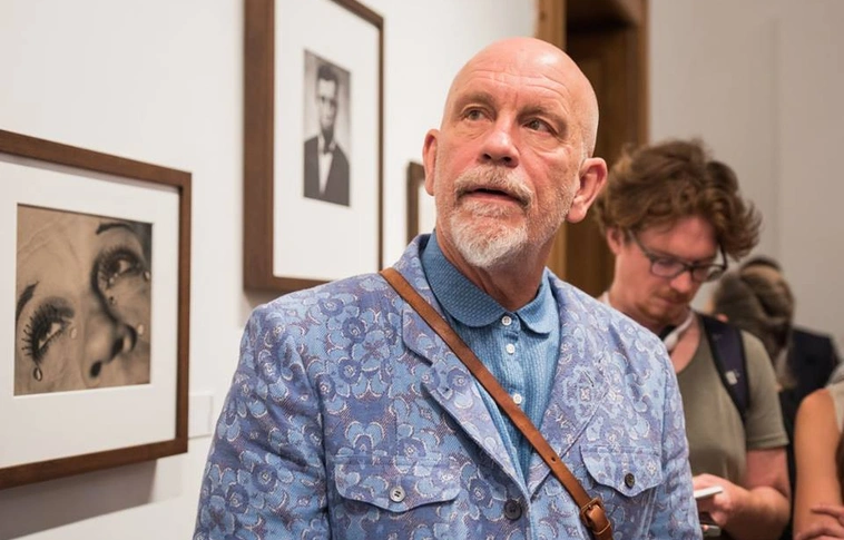 John Malkovich Budapesten: Sandro Miller a fotográfia fanatikusa