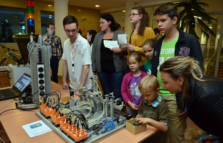 Fesztiválhangulat lesz a jubiláló Bay Zoltán Kutatóközpontban