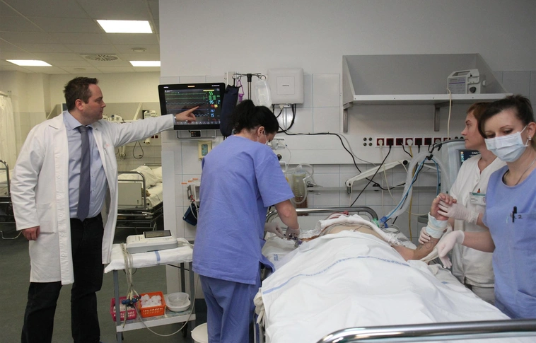 Július 1-je az egészségügyi dolgozók napja