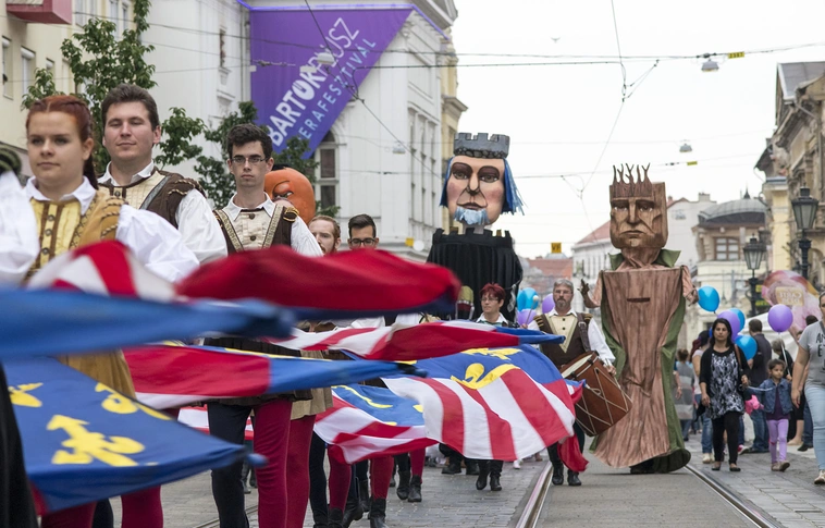 Finisben az előkészületek - jön az Operafesztivál! (Videókkal!)