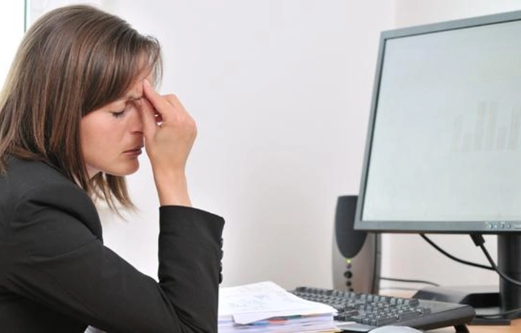 Magyar fejlesztés segíthet a munkahelyi szemkárosodás megelőzésében