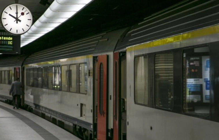 Sztrájk lassítja a vasúti közlekedést Belgiumban