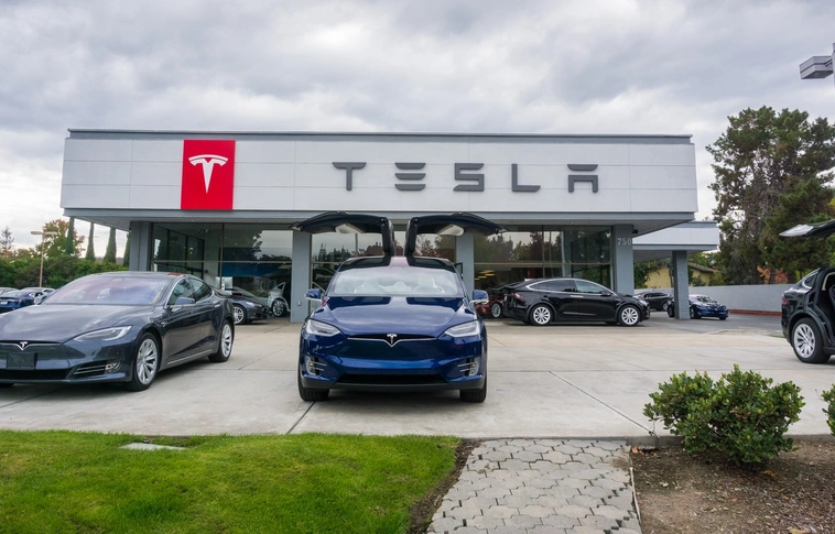 A Tesla amerikai központjában tárgyalt Varga Mihály