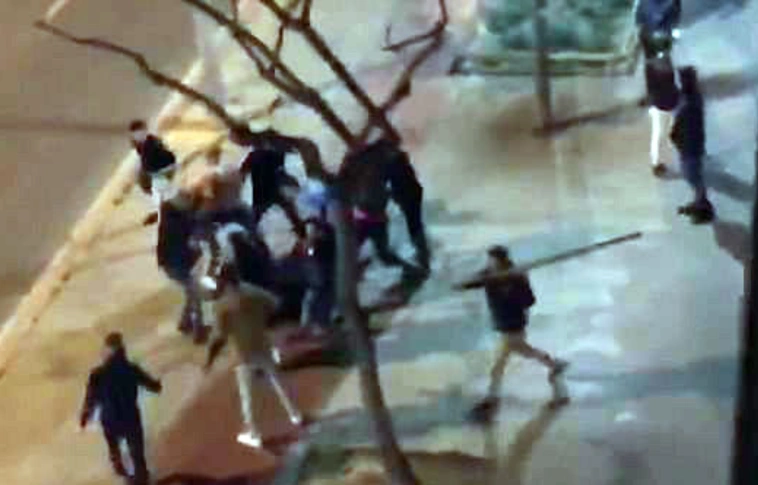 Szögkihúzóval szúrta mellkason haragosát – felfüggesztett fogházbüntetésre ítélték