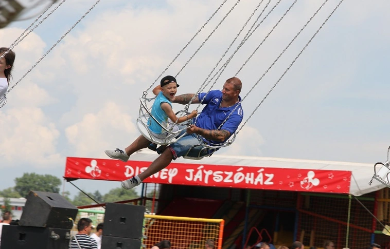 Tartalmas időtöltést ígért a repülőtéri gyermeknap (Képgalériával!)