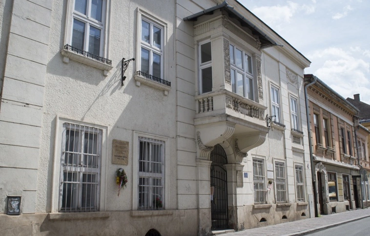 Kassán újra megtekinthető a Márai Sándor Emlékszoba