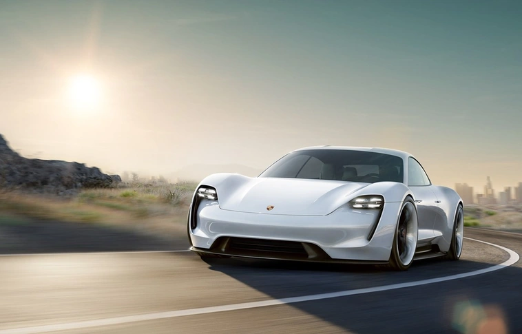 Nem kell már sokat várni, hogy potom pénzért lehessen elektromos autót vásárolni